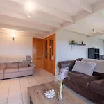 Сasa de vacaciones Fabiola With Parking & Garden By Interhome *